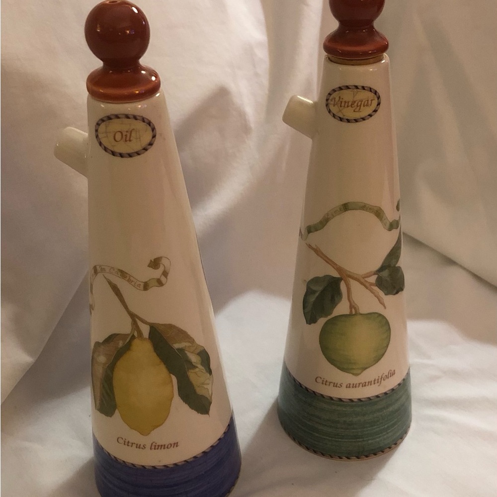 Wedgwood Sarah's Garden Ceramic Bottle with Blue and Cream Accents